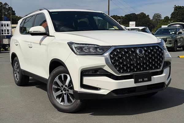 2025 KGM Rexton