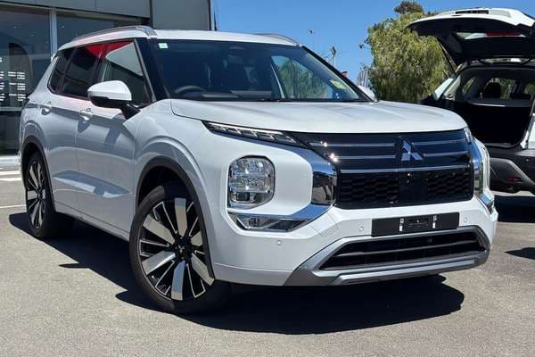 2025 Mitsubishi Outlander
