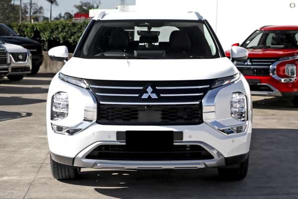 2025 Mitsubishi Outlander